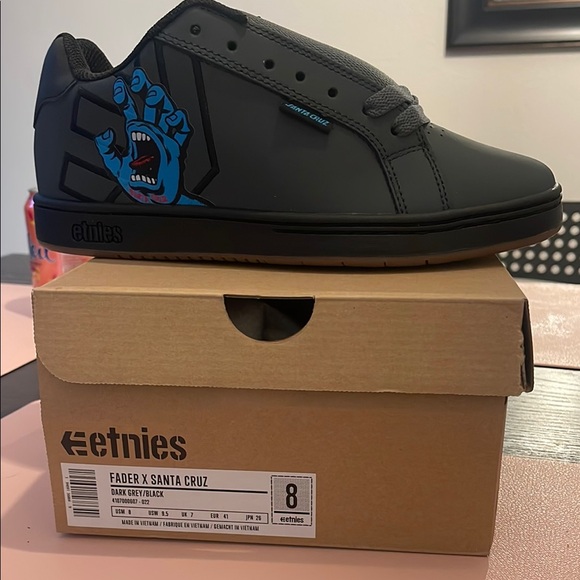 Etnies Men's Fader 2 Santa Cruz Black Shoes - Picture 1 of 1